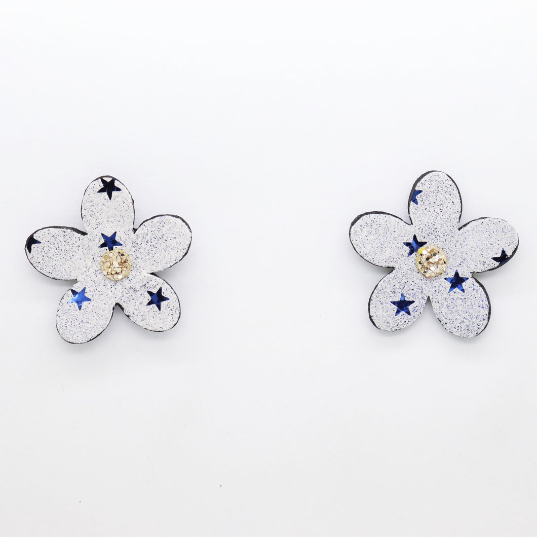 Boucles d'oreilles •ARIE• étoilées