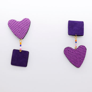 Boucles d'oreilles •ALBERTA• violettes